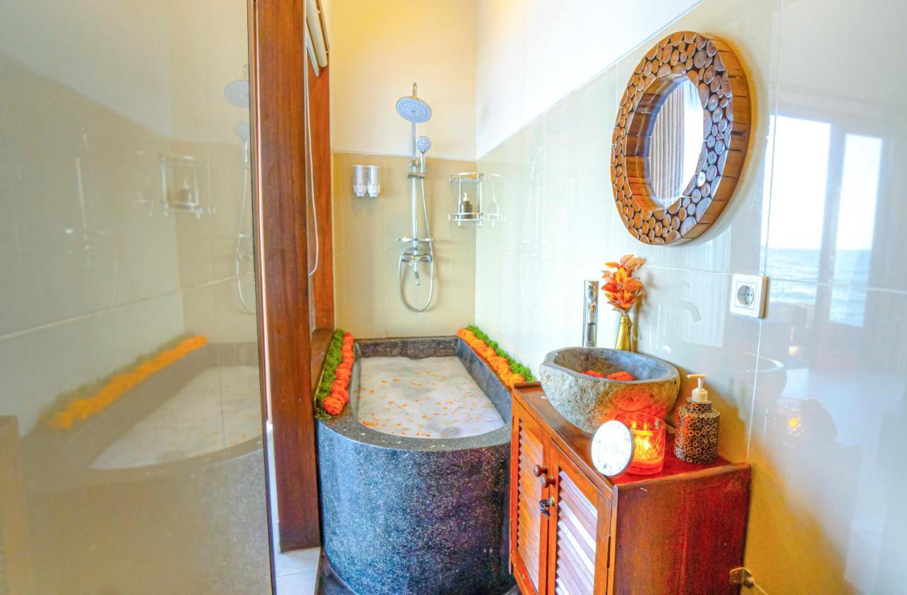 Air Sanih Beach Villa Kubutambahan  Exterior foto
