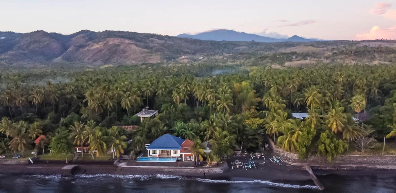 Air Sanih Beach Villa Kubutambahan  Exterior foto